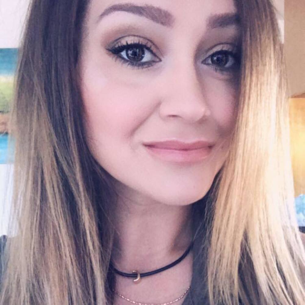 Meet your Posher, Stephanie